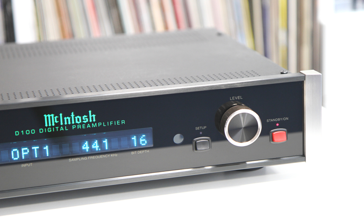 MCINTOSH D-100 (Casea)