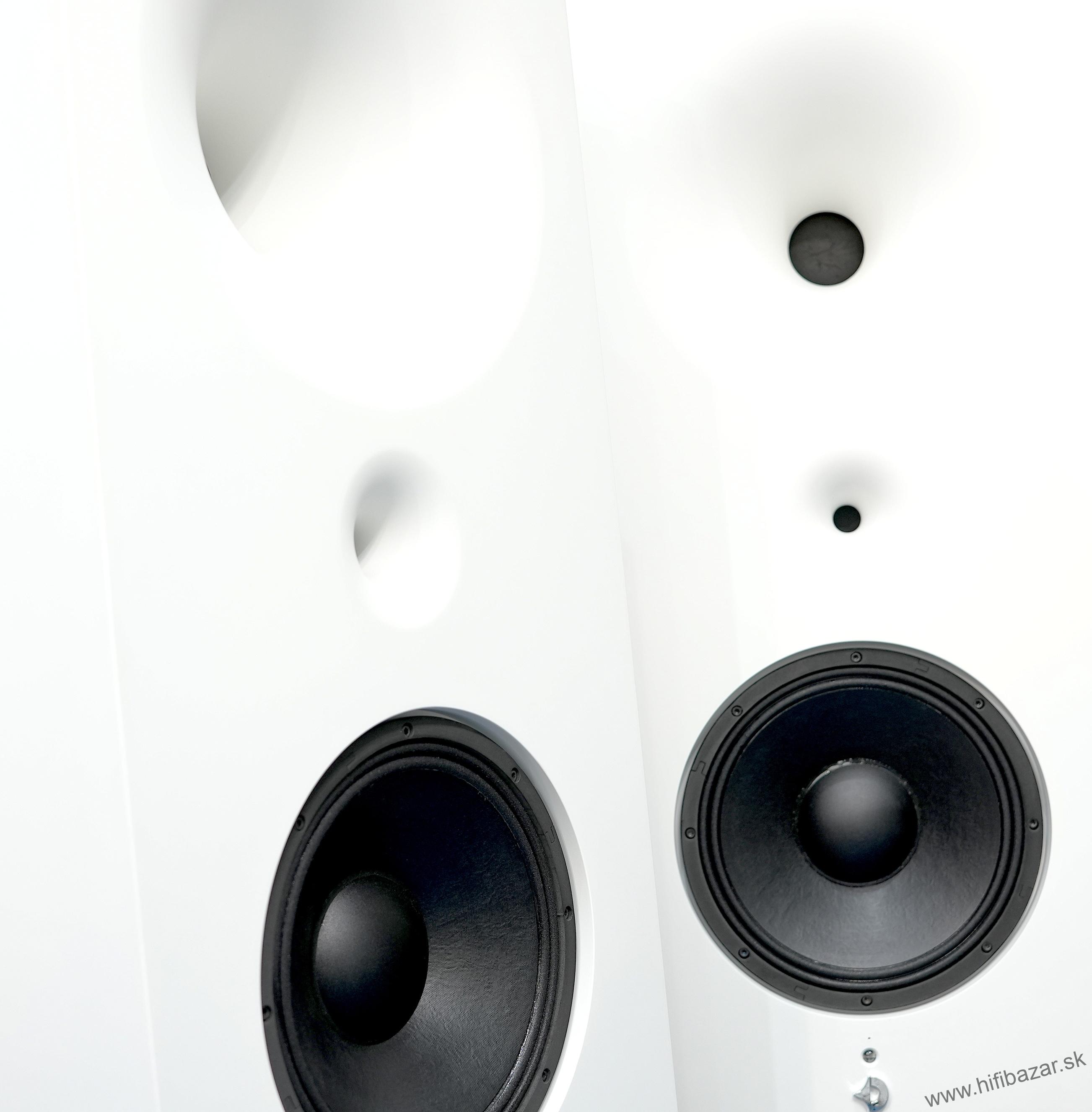 AVANTGARDE ACOUSTIC Zero