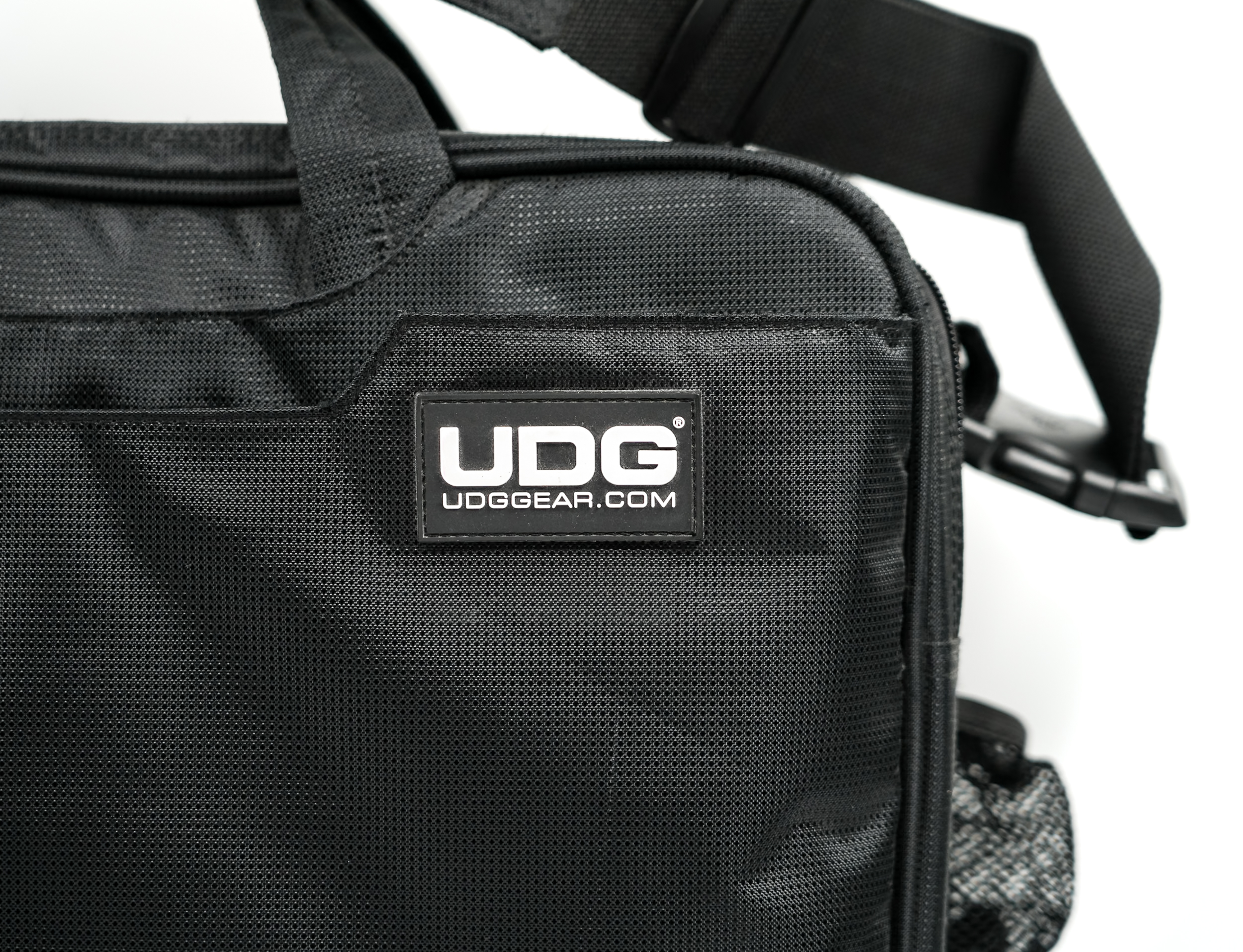 UDG Ultimate MIDI SlingBag - Black/Orange