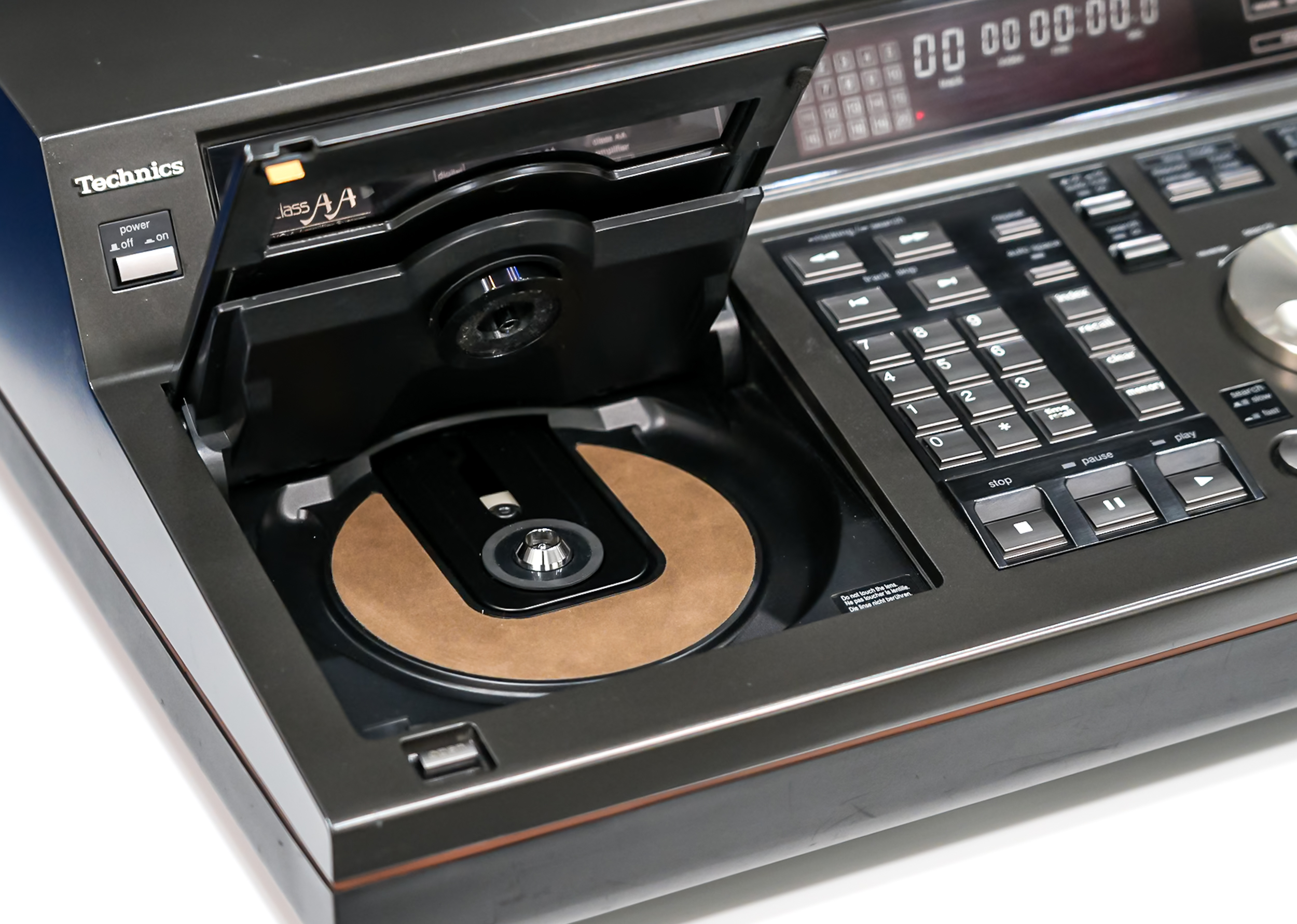 TECHNICS SL-P1200