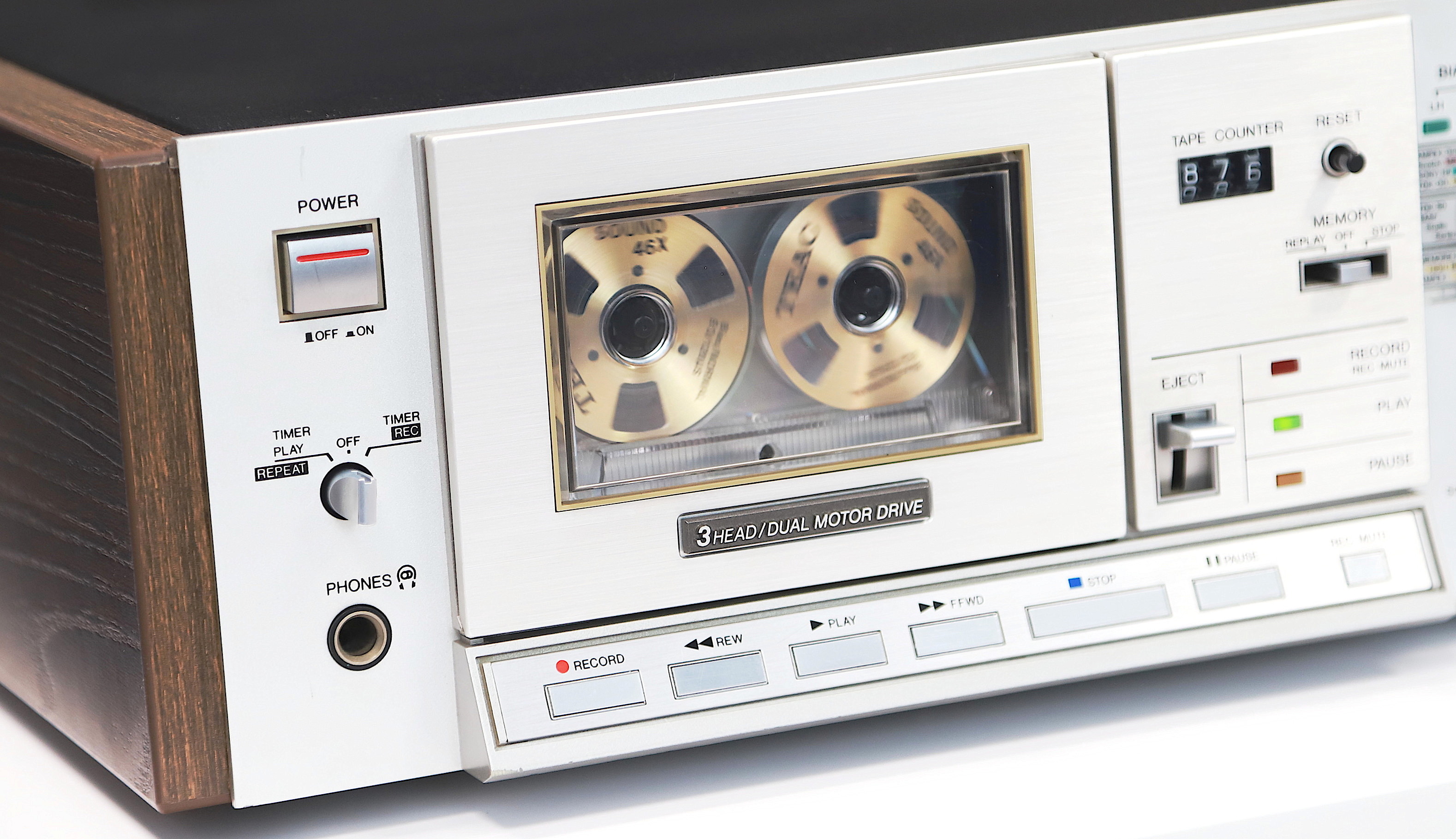 AIWA AD-M700 