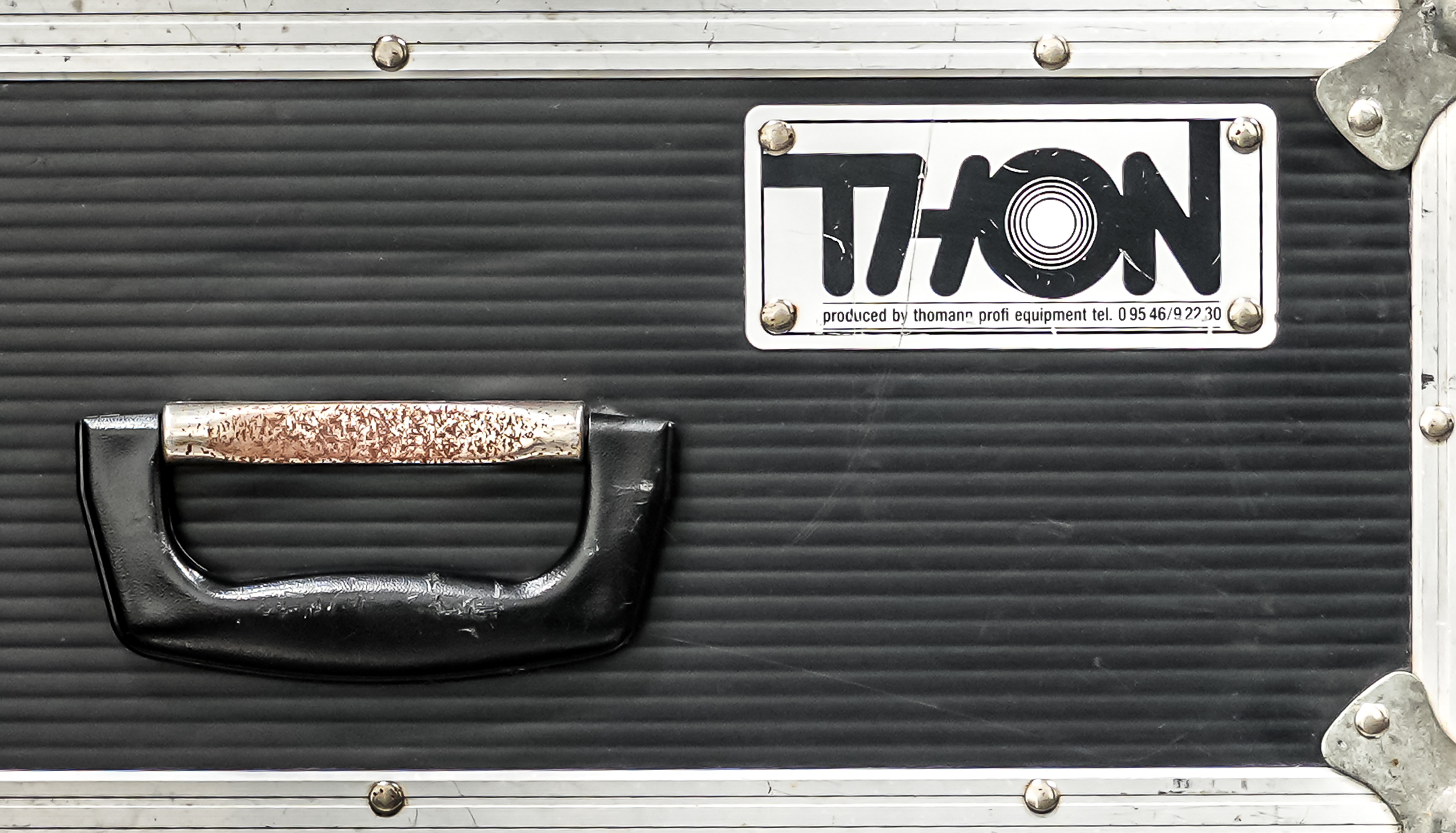 THON 19" Stagebox Case 4U
